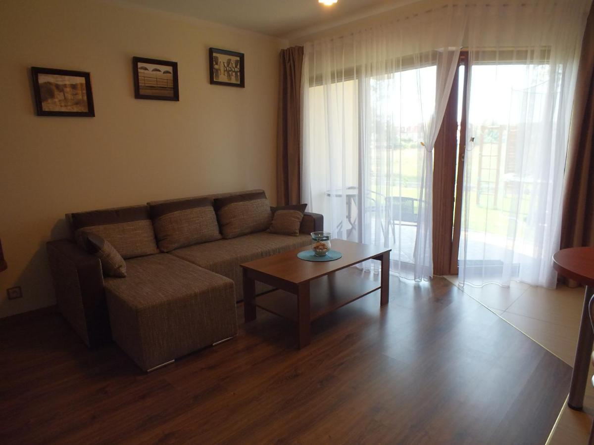 Willa Laura Rowy - Apartamenty Nad Morzem Exterior foto