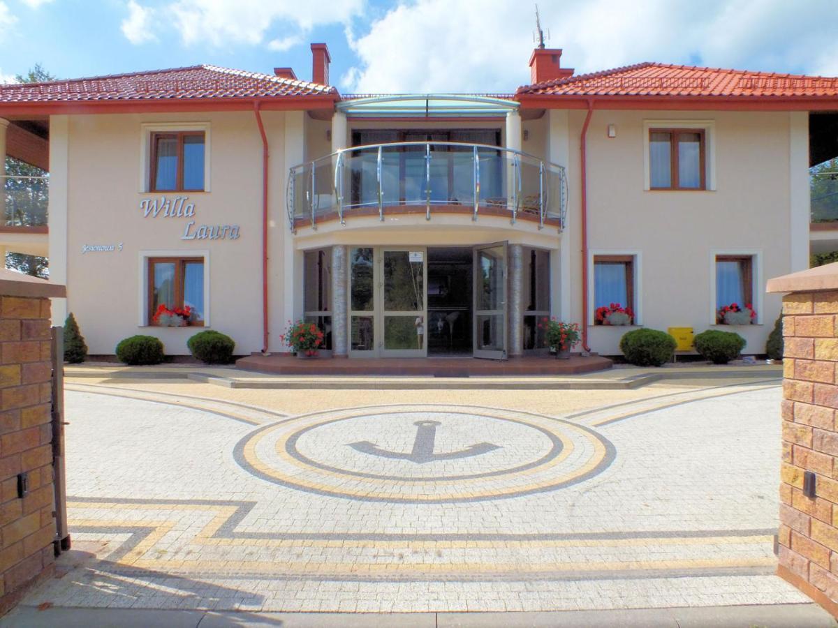 Willa Laura Rowy - Apartamenty Nad Morzem Exterior foto
